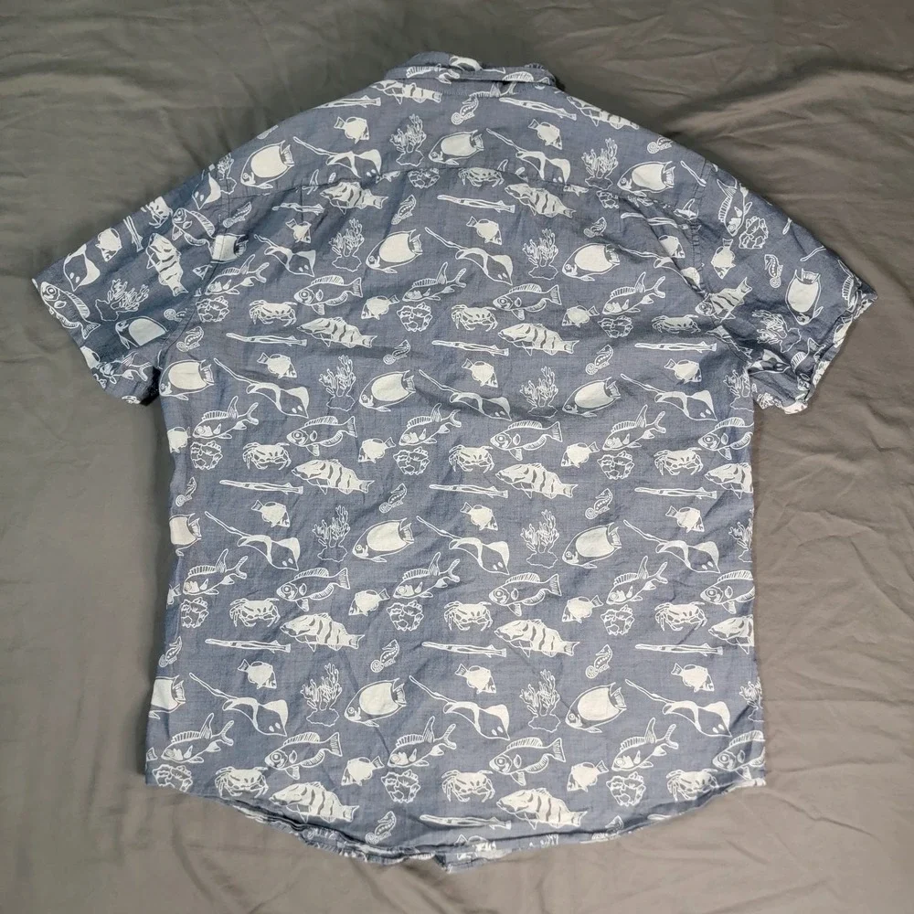 J. Crew Button Down Shirt Men's Large Blue Fish All Over Print Short Sleeve